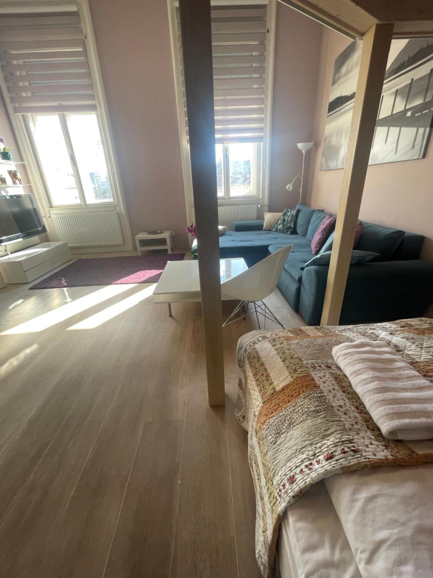 Apartment Dula Downtown *
